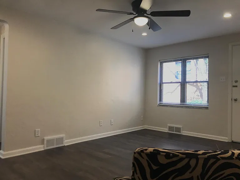 2619 Espy Ave #2 — Photo 5