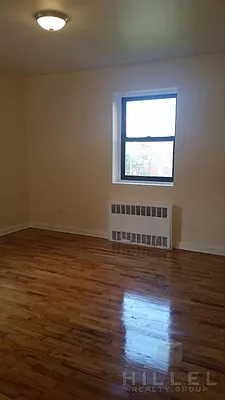 Rented by Hillel Realty Group | media 29