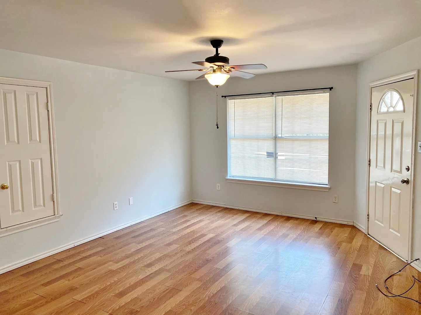 3 bed, 1188 sqft, $1,495 — Photo 2
