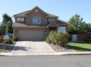 385 W Clover Ln, Washington, UT 84780