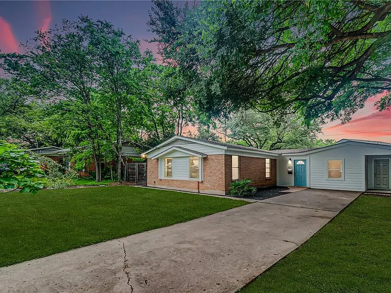 4813 Blueberry Trl — Photo 2