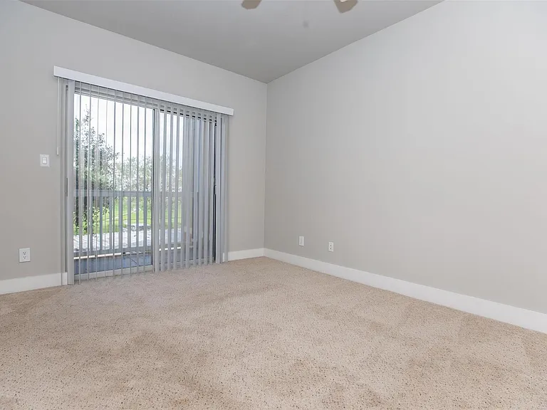 19100 Glenwest Dr #238 — Photo 15