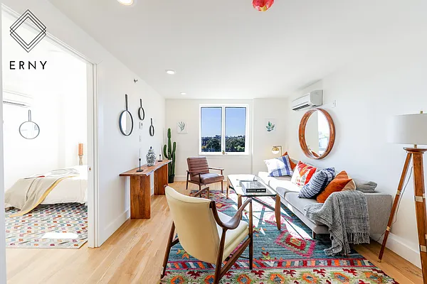 Rented by ERNY LLC | media 32