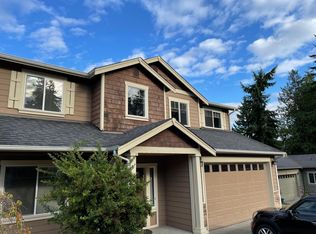 8004 240th St SW, Edmonds, WA 98020