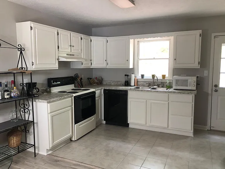 595 Macon Hwy #2 — Photo 12