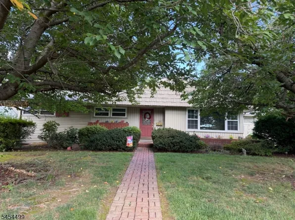 221 Ohio Ave, Pohatcong Twp., NJ 08865