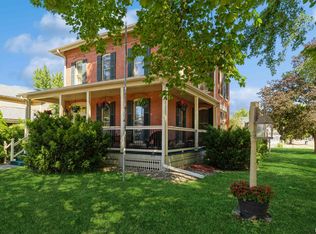 500 4th Ave S, Clinton, IA 52732