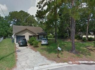 814 Hidden Hollow Cir, Hinesville, GA 31313