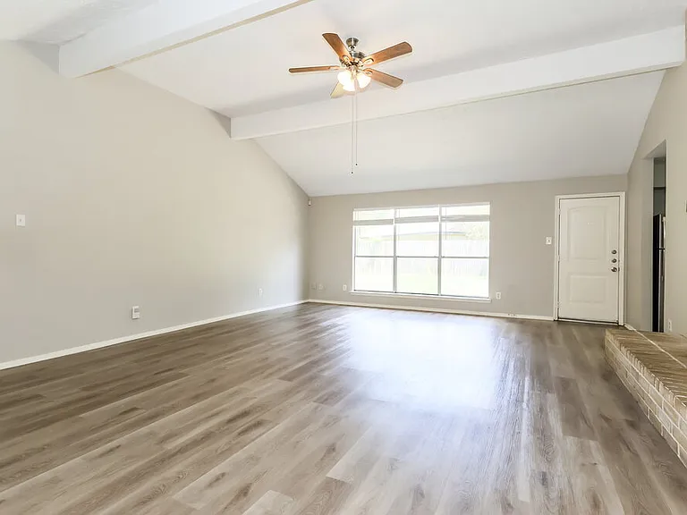 3446 Hombly Rd — Photo 3