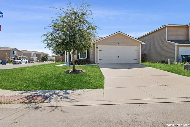 4 bed, 12.0 bath, 1822 sqft, $2,150 — Photo 3