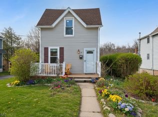 17 Maple Ave, West Orange Twp., NJ 07052