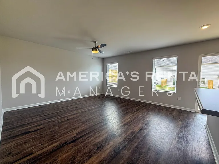 12 River Grass Dr — Photo 9