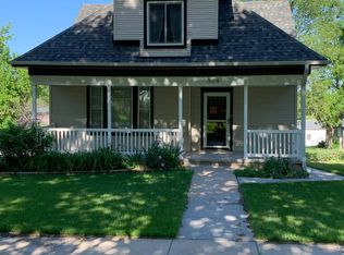 304 S Main Ave, Sutton, NE 68979
