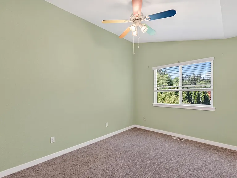 1574 SE Nylace Ln — Photo 40