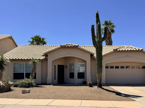 9005 N Lawndale Dr, Tucson, AZ 85743