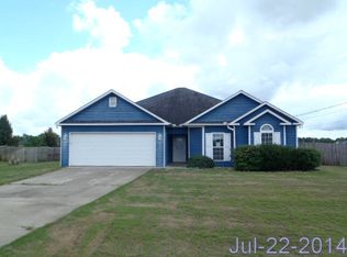 4 Cotton Ct, Fort Mitchell, AL 36856