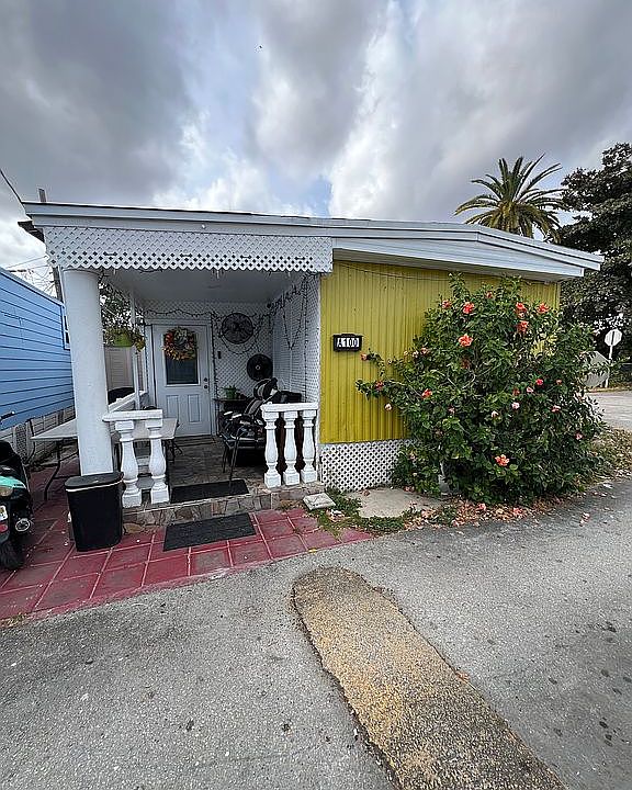 1st image of 6024 SW 8th St #A100