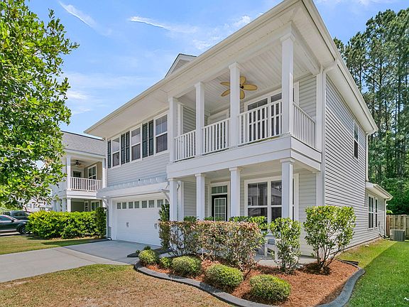 3rd image of 129 Glenspring Dr