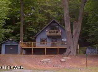 7 Robin Bird Ct, Lake Ariel, PA 18436