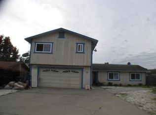 48 San Tomas Ct, Watsonville, CA 95076