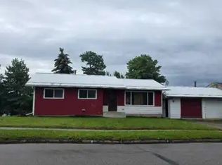 10525 98th Ave #1A, Grande Cache, AB T0E0Y0