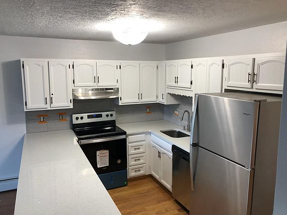2nd image of 595 Straight Creek Dr #206