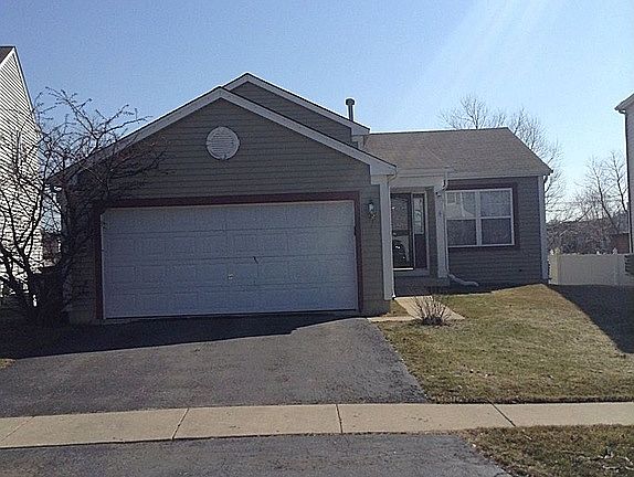 4th image of 151 Centennial Dr