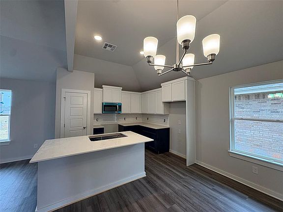 3rd image of 9005 Blackfork Ln