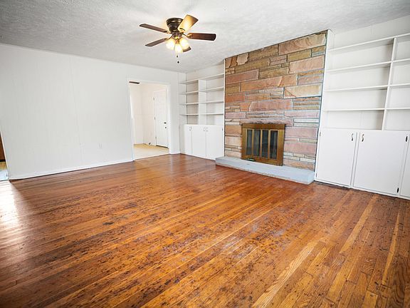 5th image of 1044 E Highway 2792