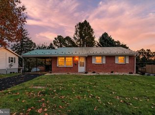 306 Cottage St, Waynesboro, PA 17268