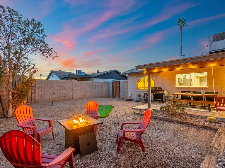 825 W Hermosa Dr — Photo 12
