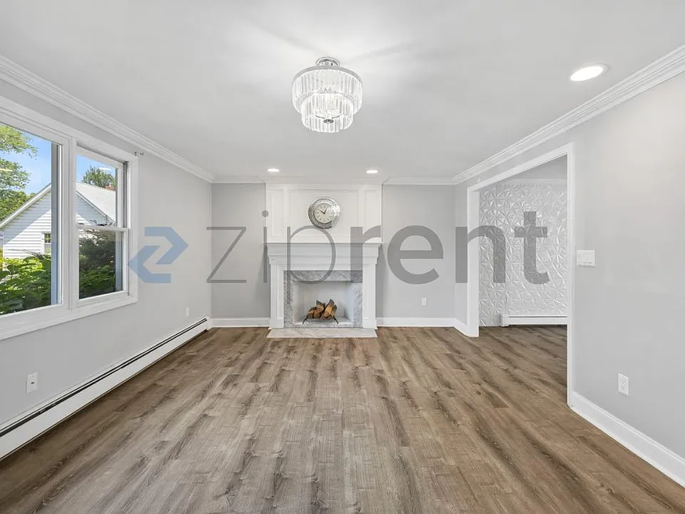 22 Draper Rd #A