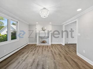 22 Draper Rd #A, Framingham, MA 01702