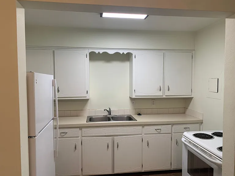 4330 Nakoosa Trl — Photo 5