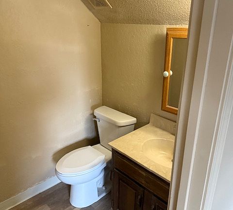 5th image of 14134 W 88th Pl