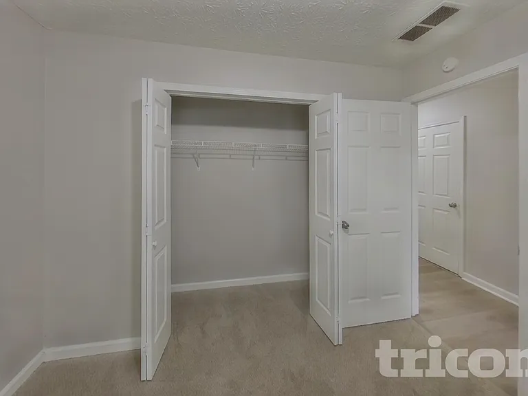 200 Towler Dr — Photo 14