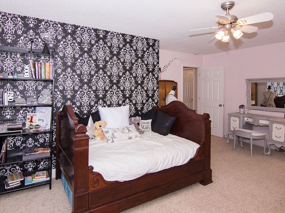 2nd image of 1405 Winged Foot Dr
