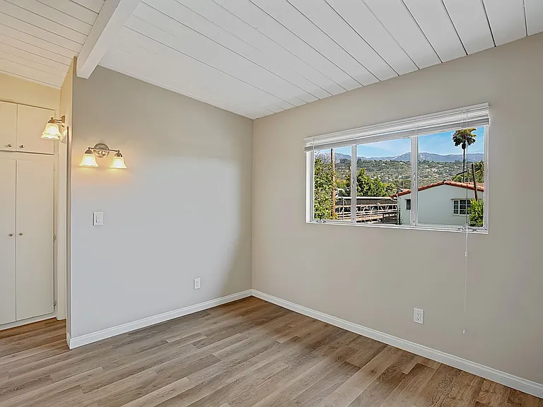 1114 Garden St — Photo 7