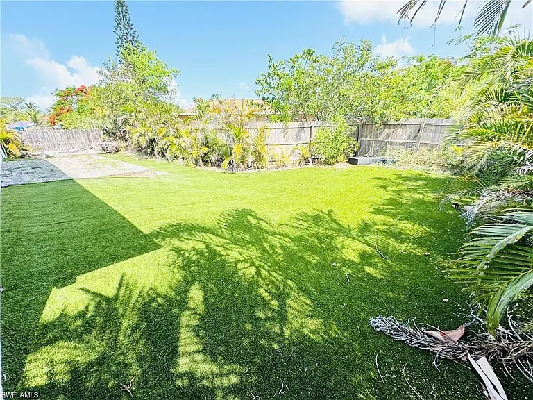 1221 Granada Blvd — Photo 15