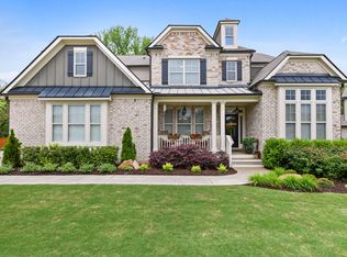 5345 Scenic Valley Dr, Cumming, GA 30040