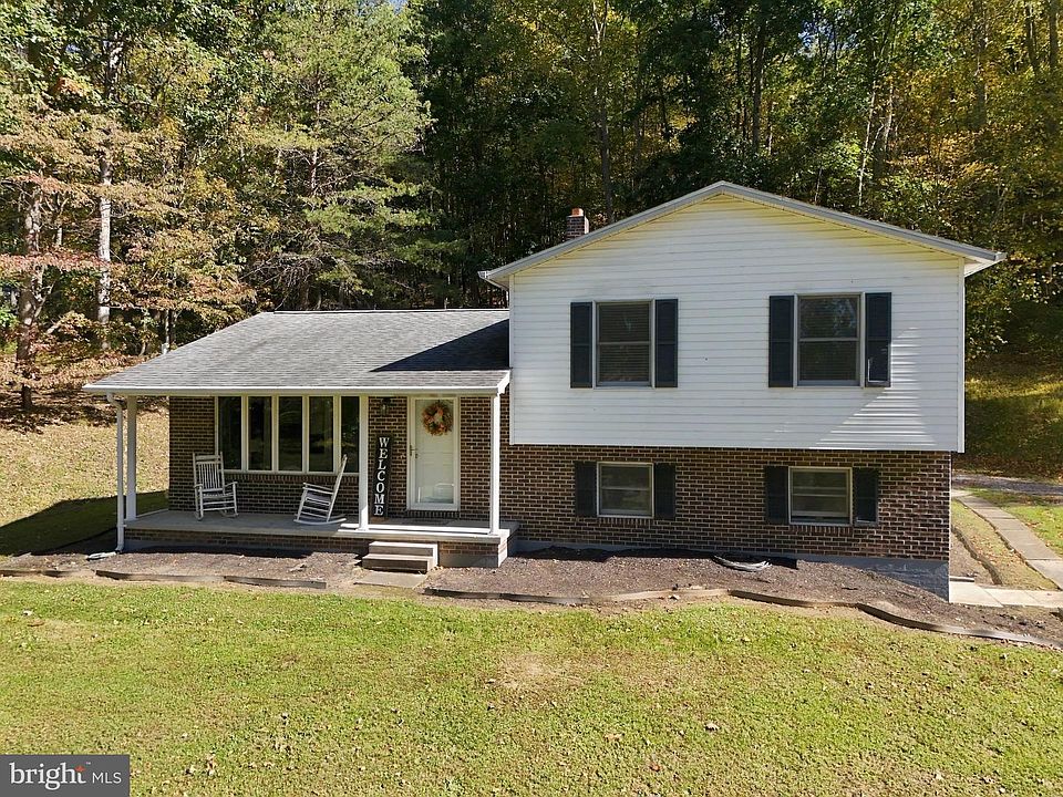 1st image of 13708 Black Valley Rd NE