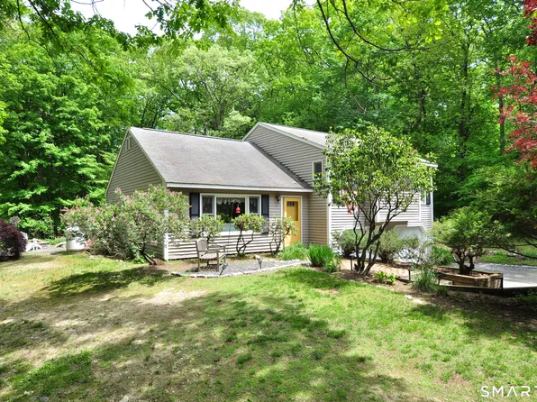 104 Hard Hill Road, Woodbury, CT 06798
