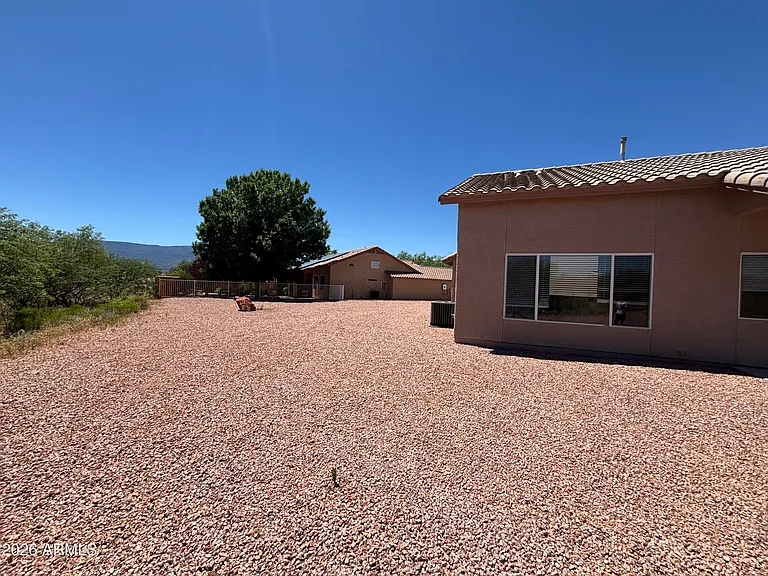 1095 S Forest Ridge Dr — Photo 21