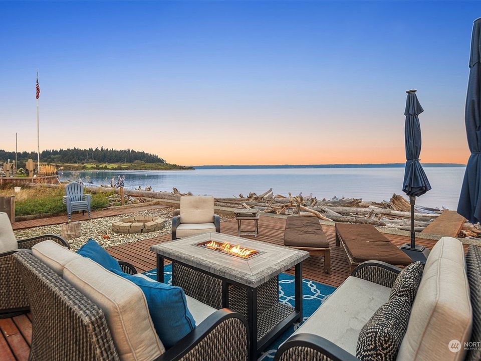 1st image of 216 Driftwood Shores Road