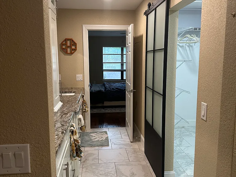 11245 SW Courtney Dr — Photo 12