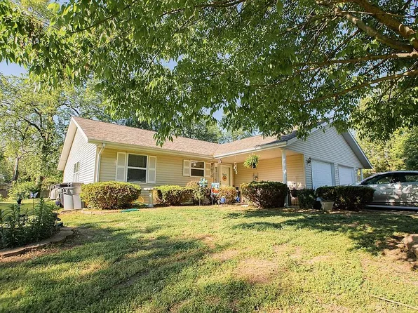 1406 Roberta Dr, Murphysboro, IL 62966