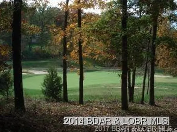 86 Hogan Dr, Lake Ozark, MO 65049