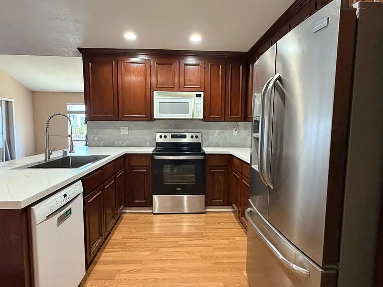 1323 Discovery Bay Blvd — Photo 21