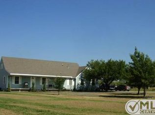 1139 Walker Creek Rd, Ennis, TX 75119