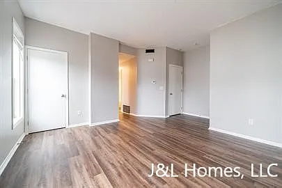 170 S Highland Ave #170 — Photo 8